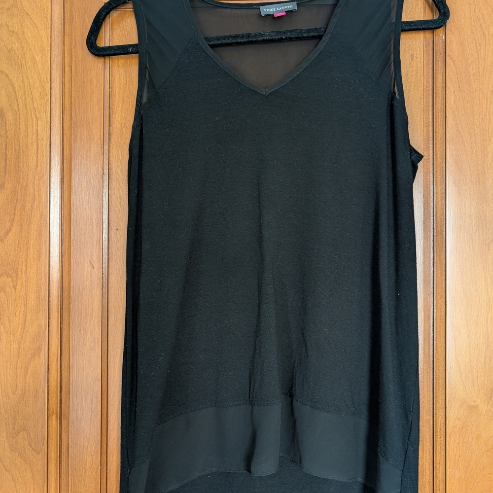 Chic Black Sleeveless Top